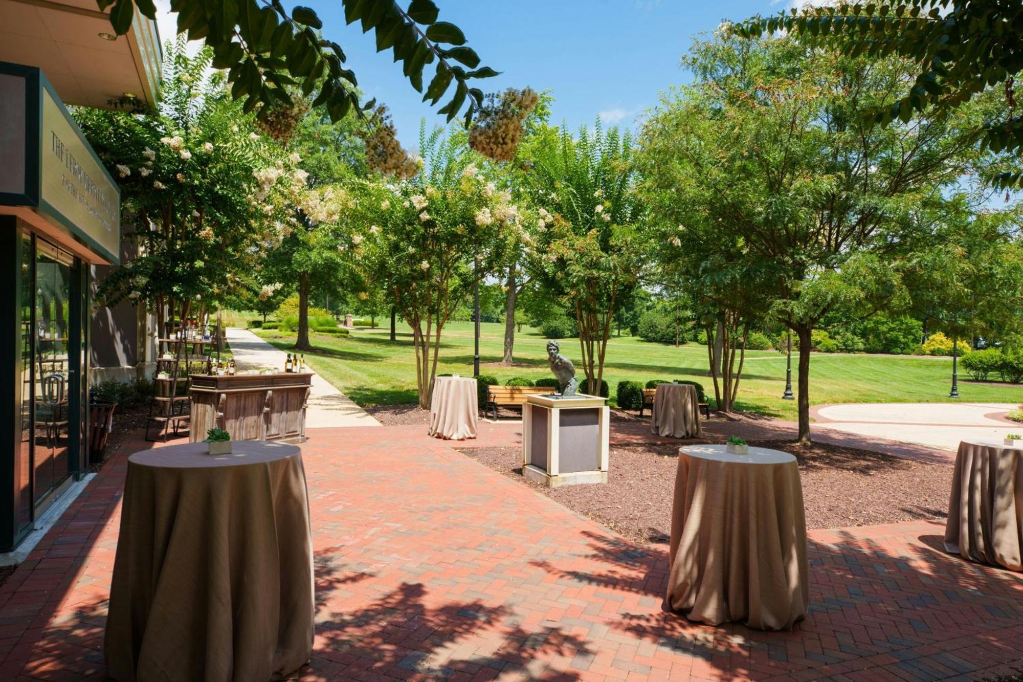 College Park Marriott Hotel & Conference Center Экстерьер фото