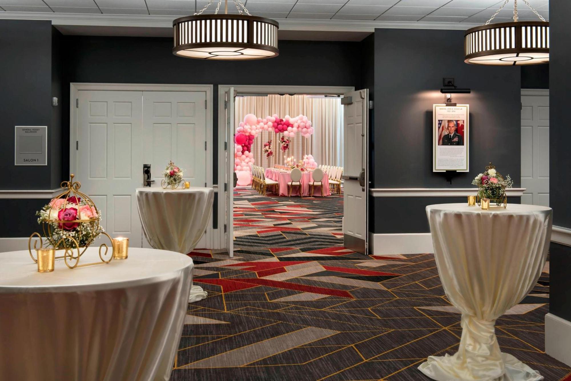 College Park Marriott Hotel & Conference Center Экстерьер фото